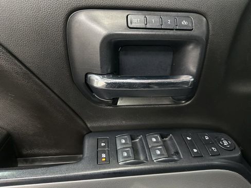 Used 2015 Chevrolet Silverado 2500 LTZ image 20