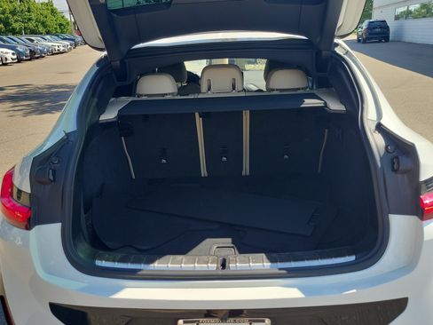 Certified 2024 BMW X4 xDrive30i w/ M Sport Package AWD/4WD image 27