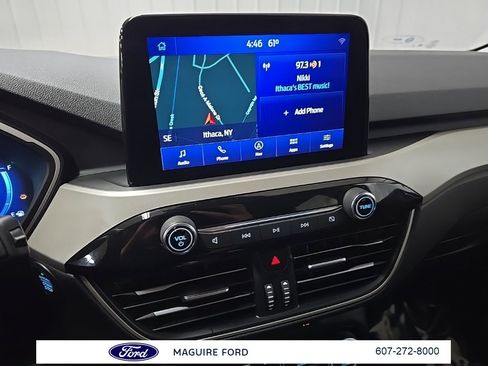 Used 2022 Ford Escape SEL w/ Technology Package image 27