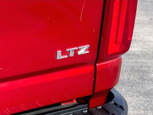 Used 2022 Chevrolet Silverado 3500 LTZ w/ LTZ Texas Edition AWD/4WD image 10