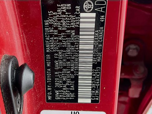 Used 2015 Toyota Corolla S Premium image 34