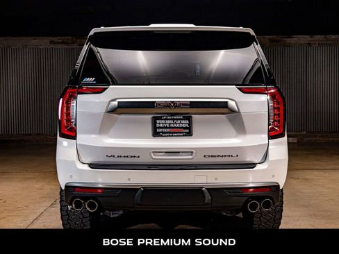 Used 2021 GMC Yukon XL Denali w/ Denali Ultimate Package image 8