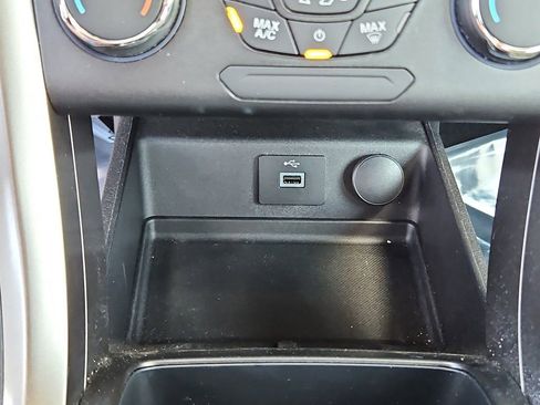 Used 2018 Ford Fusion S image 22