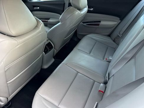 Used 2015 Acura TLX V6 w/ Technology Package FWD image 12
