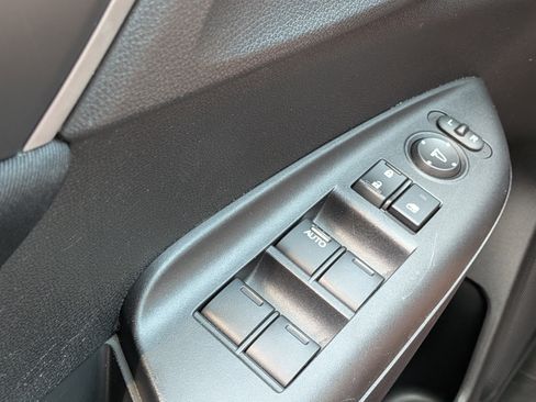 Used 2017 Honda Fit LX image 21