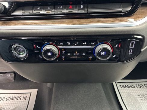 Used 2022 Chevrolet Silverado 1500 LT image 6