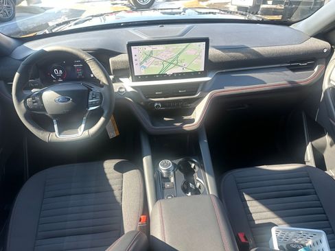 New 2026 Ford Explorer ST-Line w/ Premium Package image 12