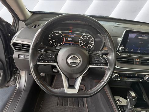 Used 2023 Nissan Altima 2.5 SR image 9