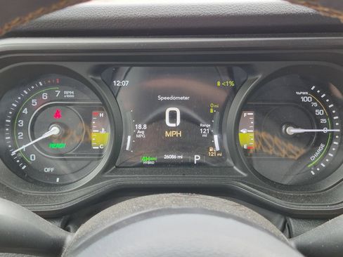 Used 2024 Jeep Wrangler Unlimited AWD/4WD image 14