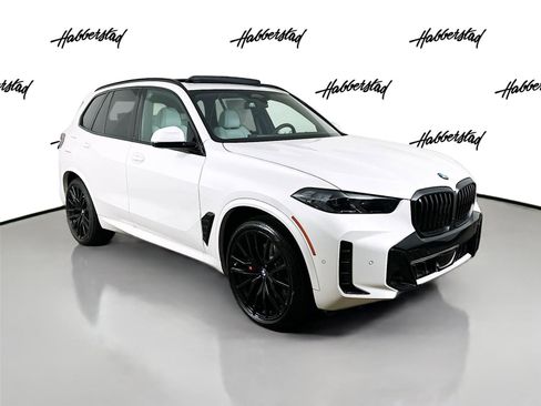 New 2026 BMW X5 xDrive40i w/ M Sport Package image 3