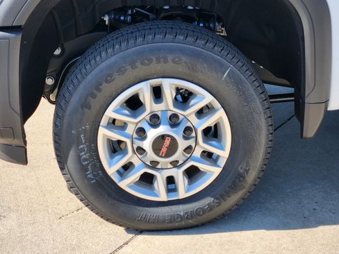 New 2025 GMC Sierra 2500 Pro w/ Convenience Package image 8