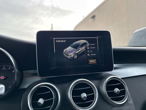 Used 2018 Mercedes-Benz GLC 300 4MATIC image 54