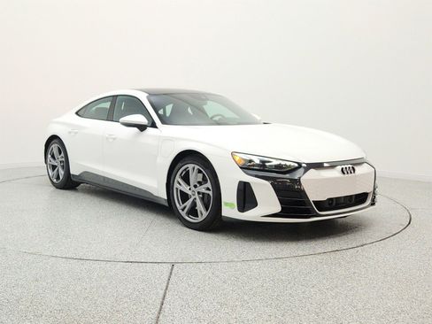 Used 2023 Audi e-tron GT Premium Plus w/ Executive Package AWD/4WD image 3