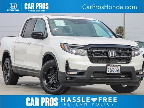 Used 2025 Honda Ridgeline Black Edition image 1