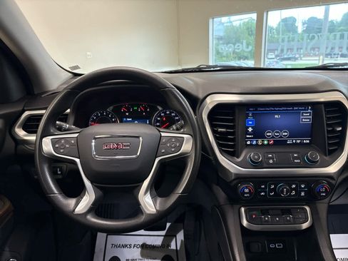 Used 2023 GMC Acadia SLE w/ Driver Convenience Package AWD/4WD image 30