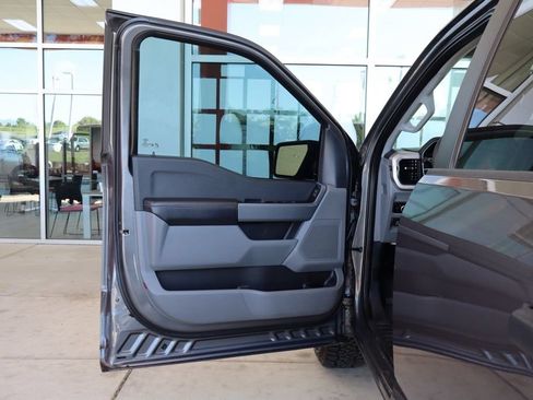 Used 2023 Ford F150 XLT AWD/4WD image 11