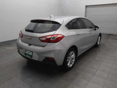 Used 2019 Chevrolet Cruze LT FWD image 9