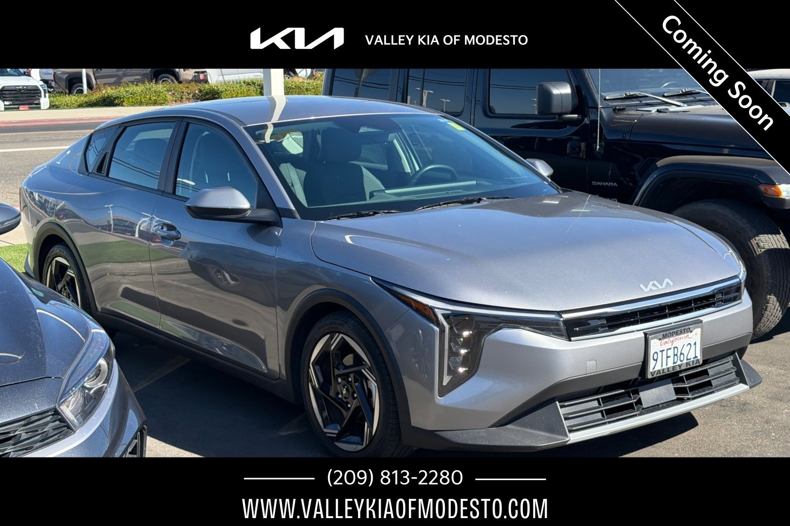 Used 2025 Kia K4 EX FWD image 1