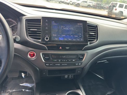 Used 2023 Honda Ridgeline RTL image 15