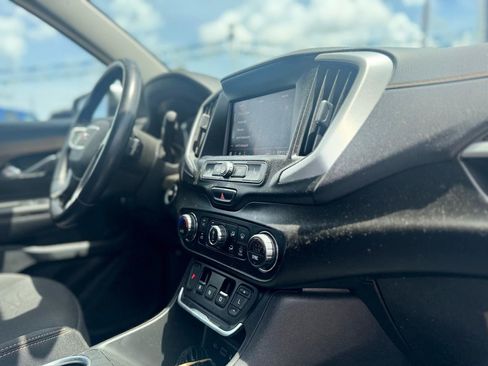 Used 2021 GMC Terrain SLE w/ Driver Convenience Package FWD image 49