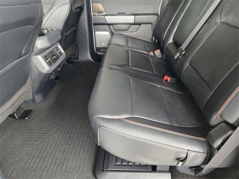 Used 2024 Ford F250 Lariat image 30