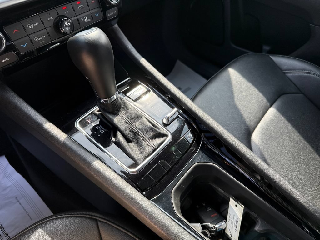Used 2025 Jeep Compass Limited AWD/4WD image 27