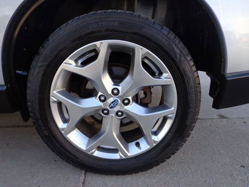 Used 2017 Subaru Forester 2.5i Touring image 11