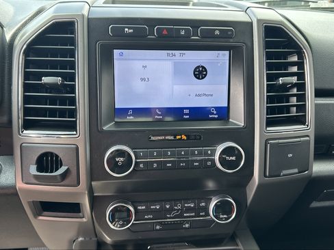 Certified 2021 Ford Expedition XLT image 11