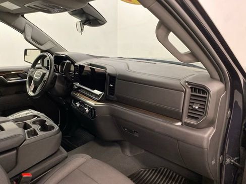 Used 2024 GMC Sierra 1500 Elevation AWD/4WD image 14