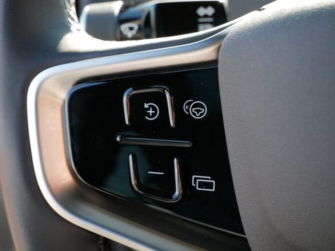 Used 2025 Volvo EX30 Ultra w/ Climate Package image 25