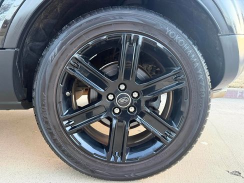 Used 2013 Land Rover Range Rover Evoque Pure Plus w/ Pure Plus Pkg image 28