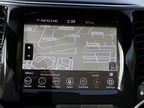 Used 2020 Jeep Cherokee High Altitude image 25