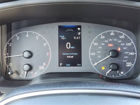 Used 2025 Toyota Corolla SE image 12