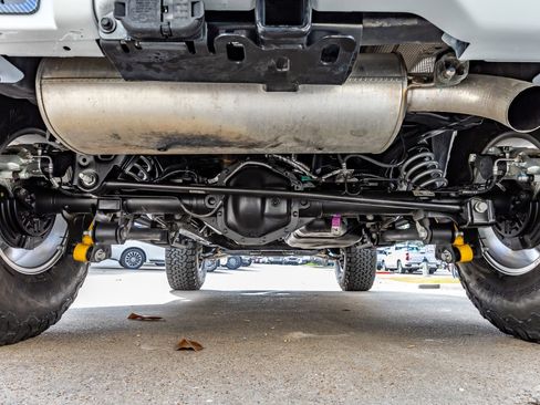 Used 2023 Ford Bronco Heritage Edition image 16