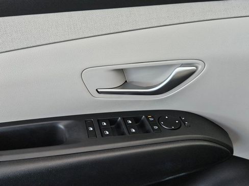 Certified 2025 Hyundai Tucson SEL image 10