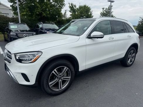 Used 2020 Mercedes-Benz GLC 300 4MATIC image 24