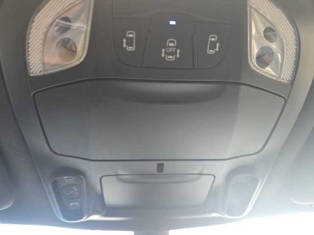 Used 2024 Chrysler Pacifica Limited w/ Uconnect Theater Family Group AWD/4WD image 32