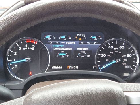 Used 2022 Ford F250 King Ranch w/ FX4 Off-Road Package AWD/4WD image 33