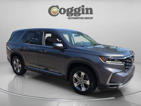 Used 2024 Honda Pilot EX-L image 7
