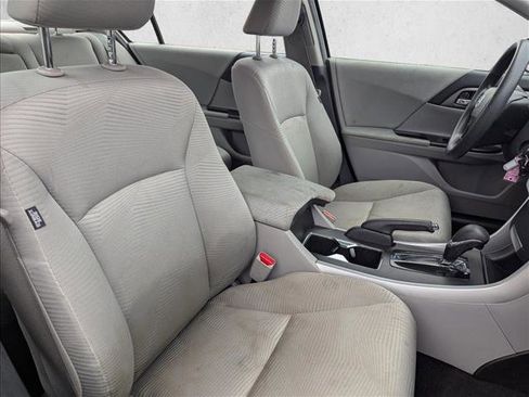 Used 2015 Honda Accord LX image 27