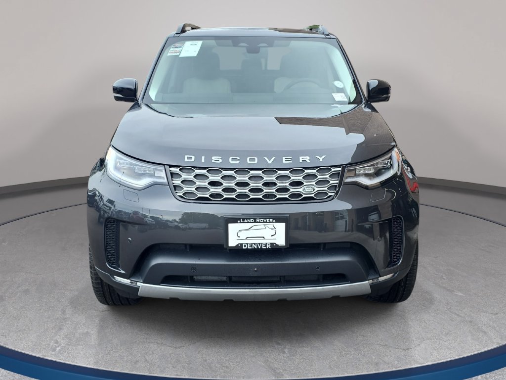 New 2026 Land Rover Discovery S AWD/4WD image 2