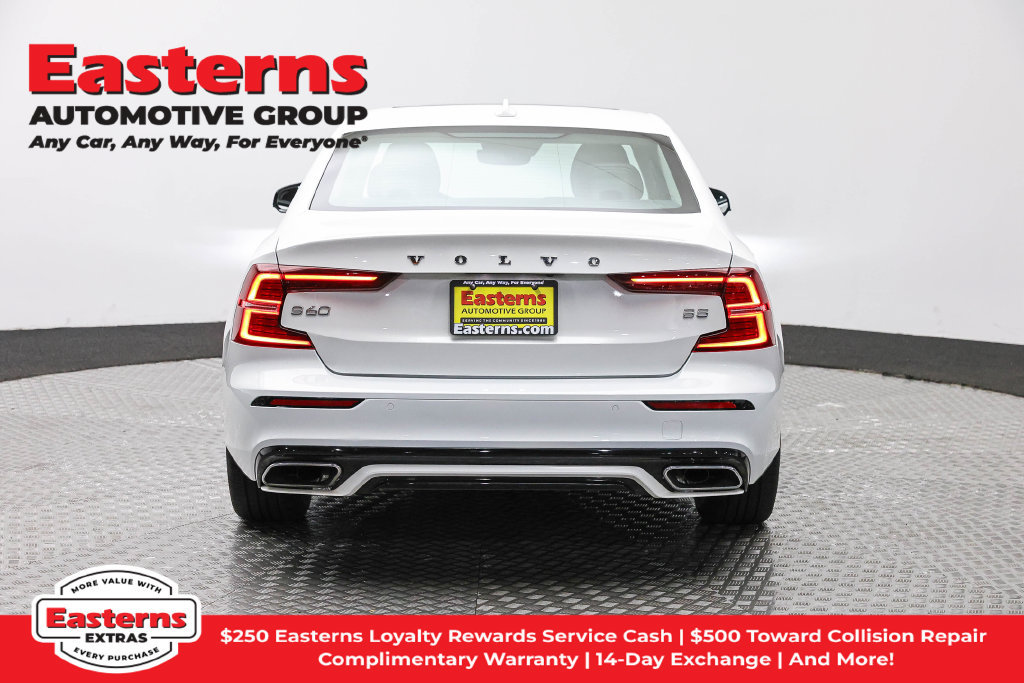 Used 2022 Volvo S60 B5 Inscription FWD image 7