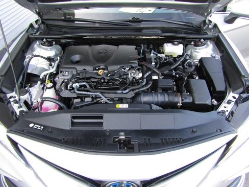 Used 2023 Toyota Camry XLE FWD image 37
