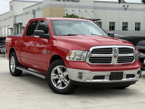 Used 2019 RAM 1500 Lone Star RWD image 2