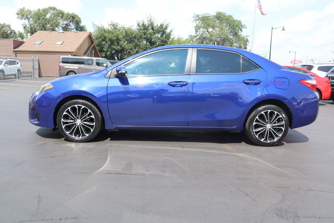 Used 2014 Toyota Corolla S FWD image 2