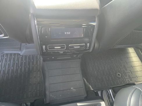 Used 2025 Lincoln Aviator 2WD image 15