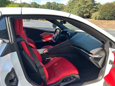 Used 2024 Chevrolet Corvette Stingray Preferred Conv w/ Z51 Performance Package RWD image 44