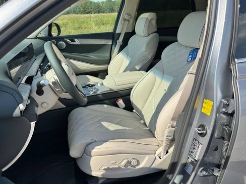 Used 2026 Genesis GV80 3.5T Prestige AWD/4WD image 19