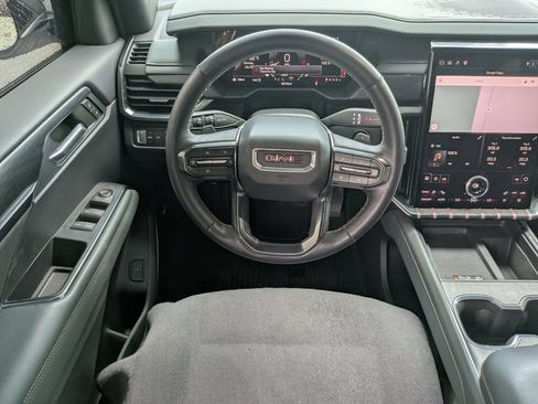 Used 2024 GMC Acadia AT4 AWD/4WD image 15