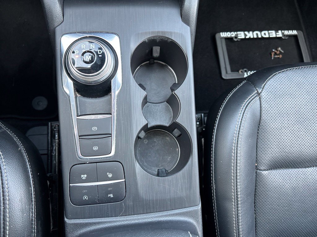Used 2020 Ford Escape Titanium AWD/4WD image 19